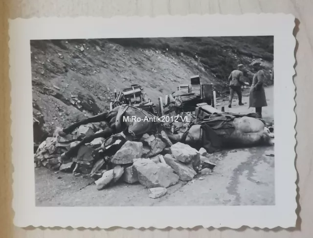 Foto, Vormarsch der Wehrmacht an Westfront - Opfer des Krieges (3), VL(80114)