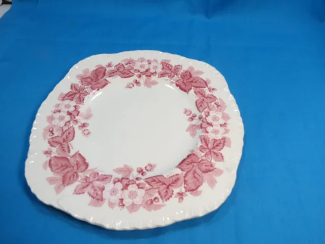 WedgWood Bramble Etruria Pink 9 Inch Square Salad Lunch  Plate