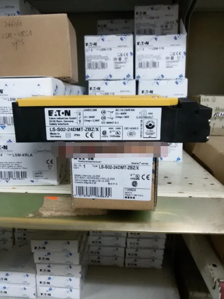 1PCS New Eaton Moeller LS-S02-24DMT-ZBZ/X Safety Interlock In Box Brand