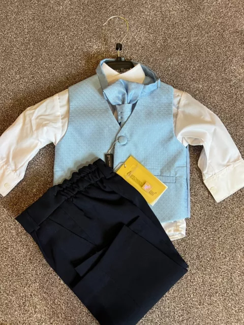 Age 4 Boys 4 piece suit - formal, wedding, Christening, party Christmas