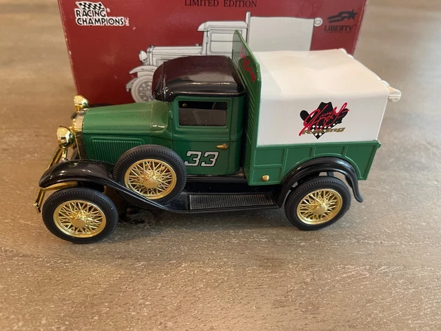 Harry Gant #33 Ford Model A Pickup Lockable Diecast Bank Racing Champions