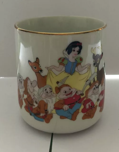 Vintage Disneyland/Walt Disney World Snow White + seven Dwarfs souvenir mug used