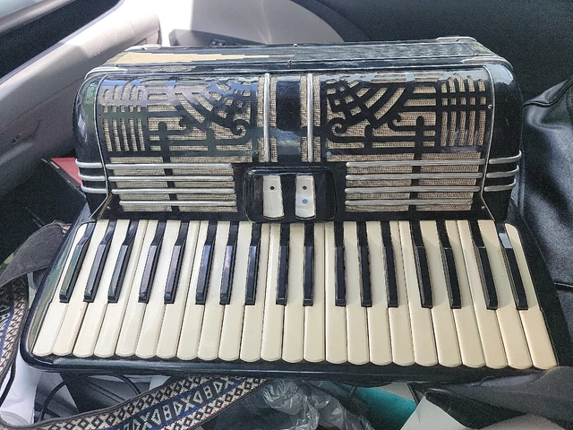 General Accordion Mfg Co Piano Art Deco Accordion General Accordion Mfg Co Piano Art Deco Accordion