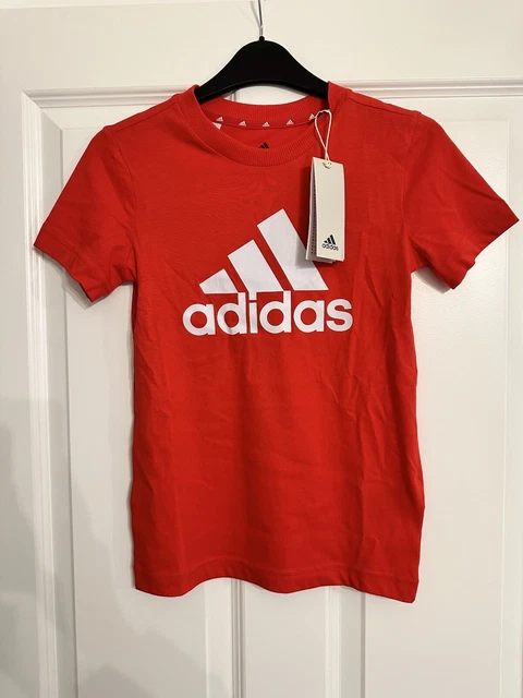 Maglietta con logo Adidas unisex rossa e bianca 9/10 anni prezzo disponibile £23 nuova con etichette