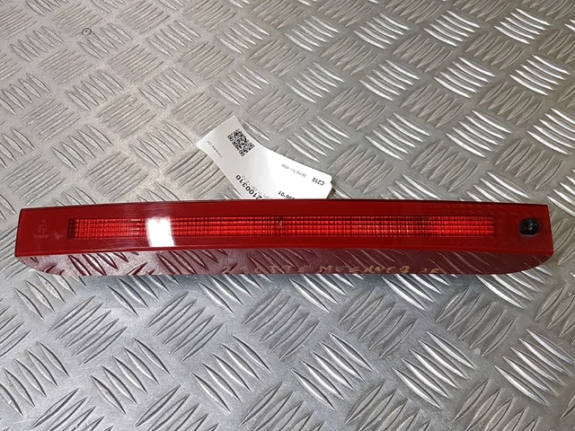 3-me-feu-stop-renault-megane-3-iii-3-portes-de-2009-2013