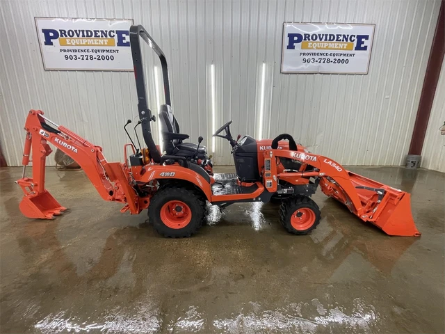 2020 Kubota Bx23 4X4, Orops Loader Backhoe Tractor With Low Hours!
