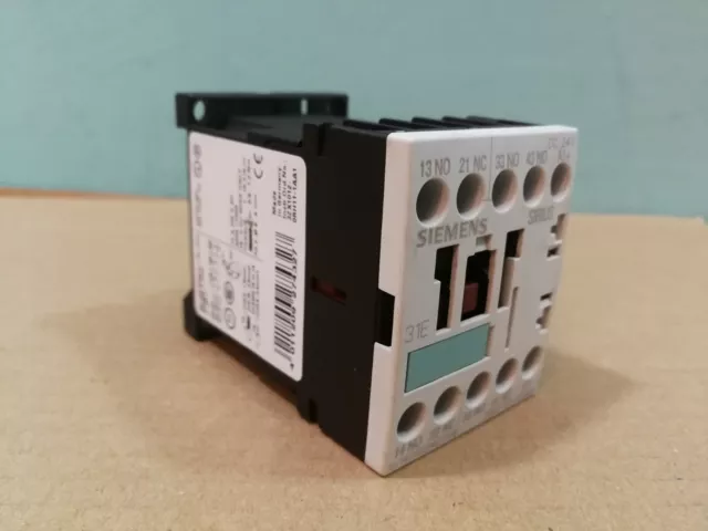 Siemens 3RH1131-1BB40 Four Pole Contactor 10 A, 24 V dc Coil, SIRIUS 3NO/1NC *