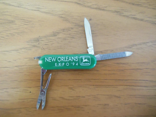 Vintage John Deere Pocket Knife - New Orleans Expo '94 - NIB