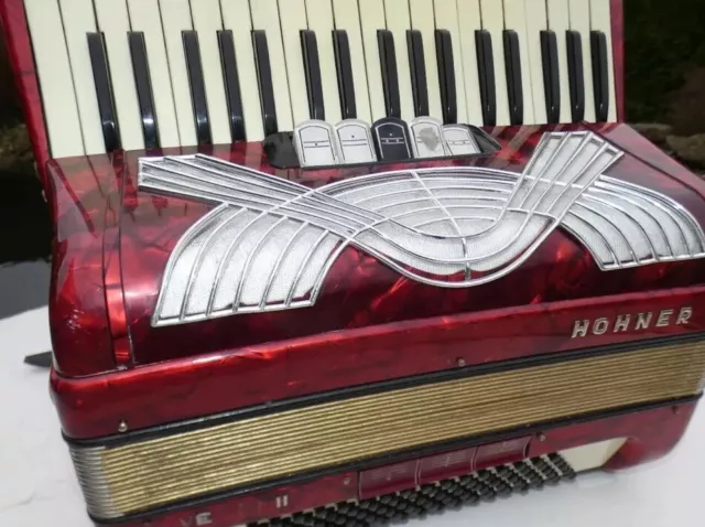 HOHNER VERDI II 96 Bass  Accordion