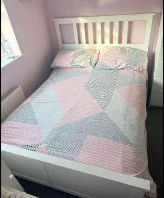 IKEA HEMNES DOUBLE white frame bed Very good condition. REDUCED £100