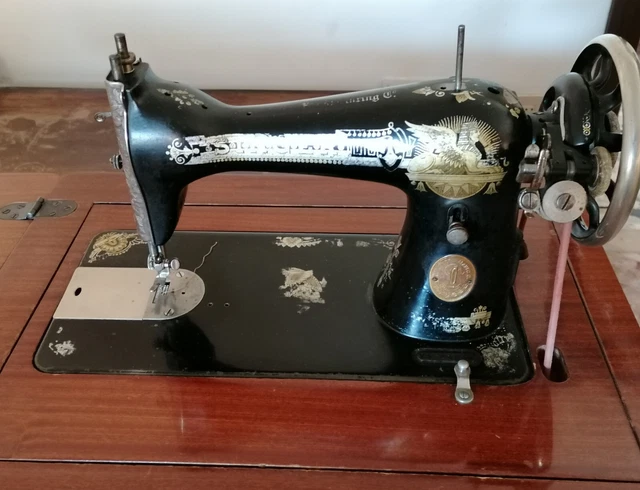 1Pc cintura a pedale in pelle di alta qualà parti antiche del tapis roulant + gancio per macchina da cucire Singer  15