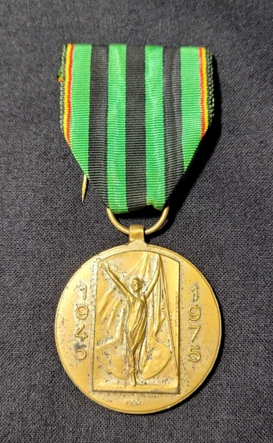 Belgique: Médaille du 30° anniversaire de la victoire 1945-1975