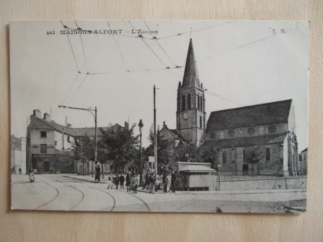 Cpa Houses Alfort (94) The Church. Animee. Children. Groceries. Vespiennes
