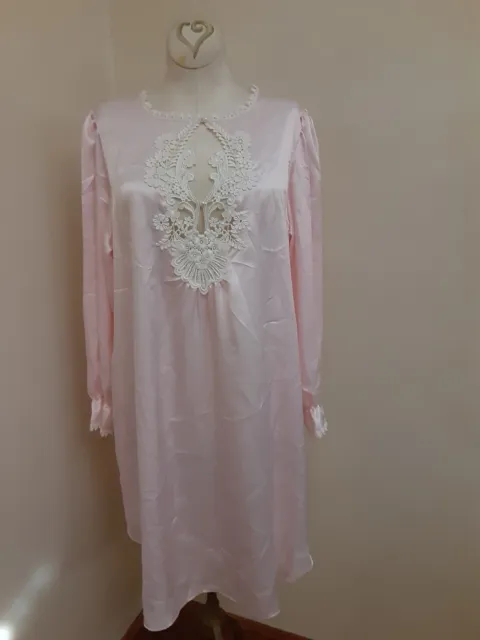 Vintage Pink Silky Vtg. Nightgown Lingerie Sleepwear By Sugar Plum Size Small