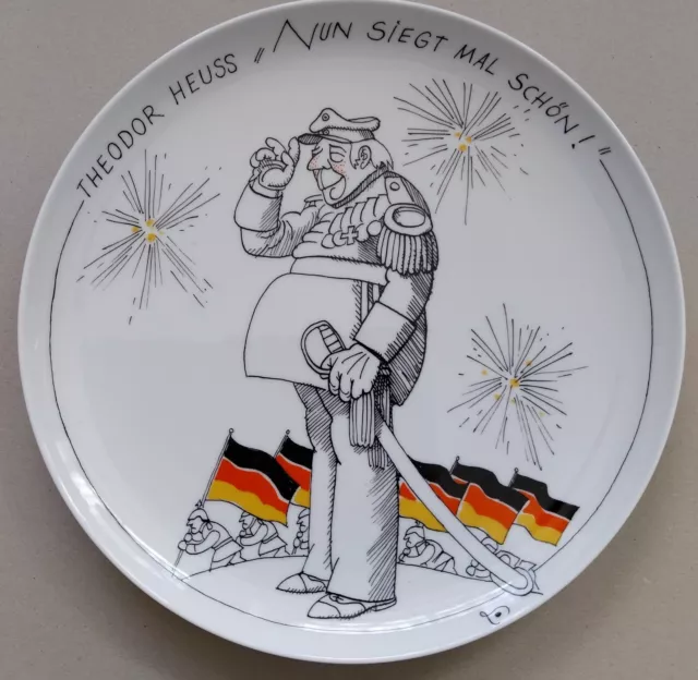 Rosenthal Satire-Teller Theodor Heuss / Karikatur von Ernst Maria Lang / limitie