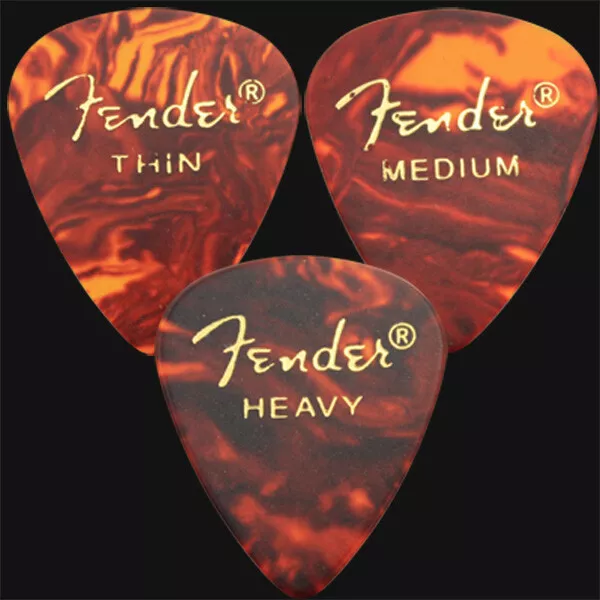 12 x Fender klassische Zelluloid-Gitarrenplektren in Schildkrötenschale - 4 von jeder Größe