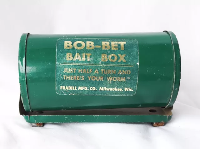 VINTAGE BOB-BET METAL Belt Bait Fishing Worm Box Frabill Milwaukee