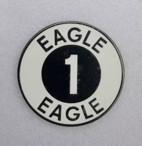 Official Gerry Anderson Space 1999 Eagle 1 Pin Badge