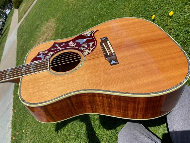 Gibson Custom Shop Hummingbird Koa Antique Natural Acoustic Guitar Gibson Custom Shop Hummingbird Koa Antique Natural Acoustic Guitar