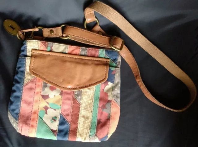 Fossil Patchwork Brown Floral Canvas Fabric Cross Body Purse Shoulder bag