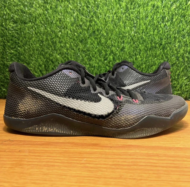 kobe shoes xi