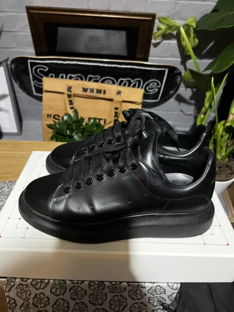 Mcqueen tutte nere shop