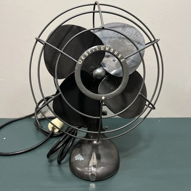 VTG WESTINGHOUSE 3 Speed Oscillating Fan 4 Blades Y4601 Cat.10PA Made