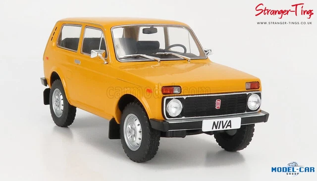 Miniature Lada Niva 1976 - échelle 1/18 - Model Car Group MCG18129 - Rouge