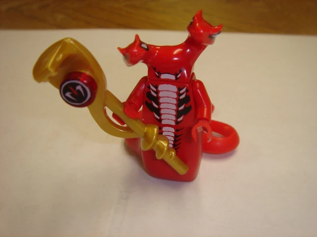 LEGO NINJAGO FANGTOM Minifigure Red Snake with weapon 9445 NEW EUR