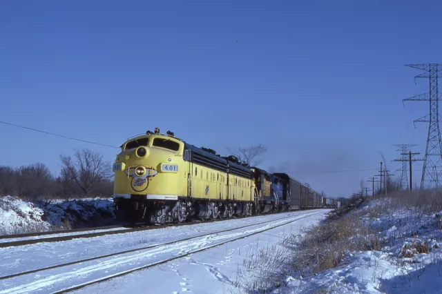 MH: Orig Slide CNW North Western Executive F7A #401+3 w/Train - Butler WI 1983