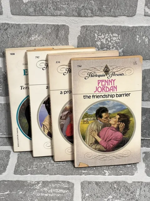 Harlequin Presents Lot Of 5 Paperback Romance Books