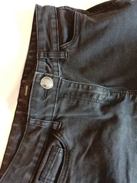 Pantalones cortos de mezclilla para dama George talla 10 negros 21307 3