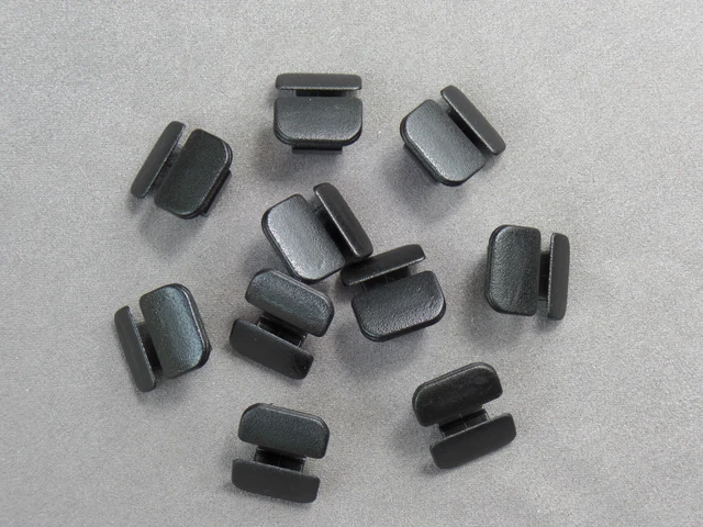10x Protective Strip Clips – VW Passat Sharan Tiguan Touareg Skoda Seat – 3C0853586