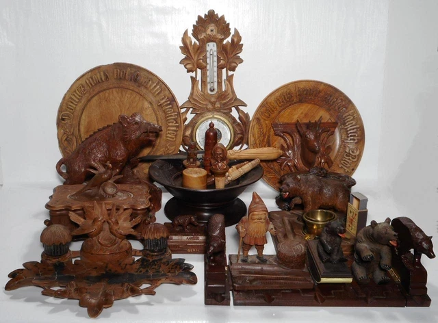 Collection of 20+ Swiss Black Forest Brienz Bears, Inkwells, Boxes, Platters etc