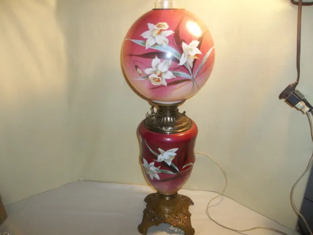 Antique Parlor Banquet Lamp (GWTW) Hand Painted Flowers Electrified 1898