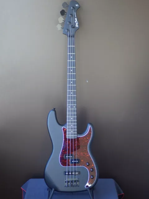 Harley Benton PJ-4 SBK Deluxe Series - E-Bass -  Top !!!