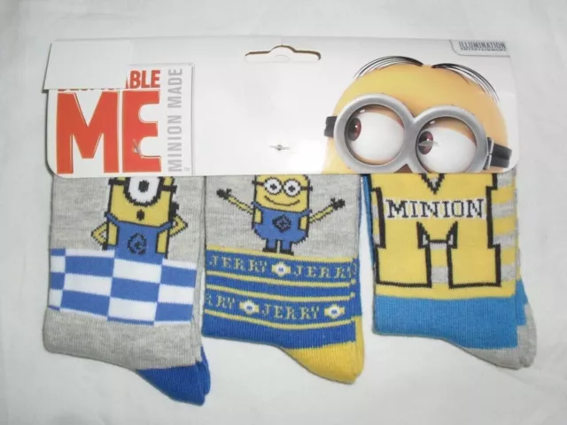 new boys 3prs Minions socks.UK 9-11.5/euro 27-30.Approx.3-6yrs.