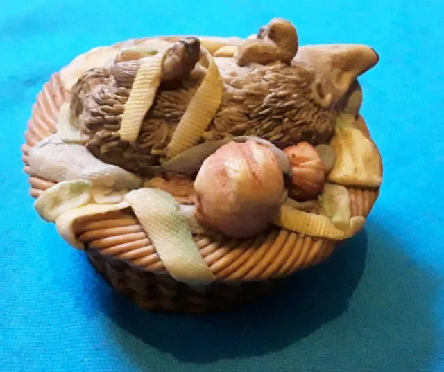 Hedgehog In A Basket Figure  By Mastercraft 1981-Rare. 3