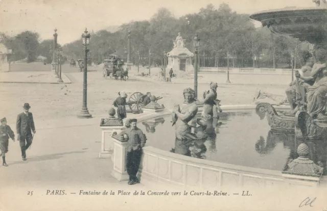 PARIS - Fontaine de La Place de La Concorde vers Le Cours-La-Reine -France- 1905