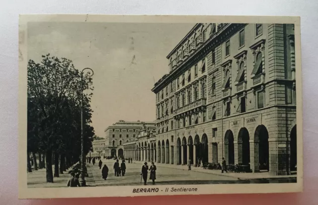 Cartolina  BERGAMO  Il Sentierone  Anni '30   (viaggiata)         11/16