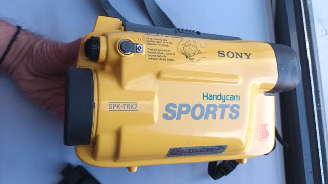 Housse étanche SONY SPK-PC4 Pour Handycam - Résiste Jusqu'à 2m - Occasion Fonctionnelle