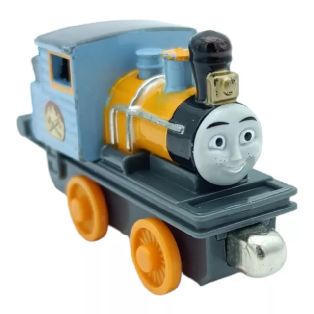 Dash Thomas + Friends Take n Play Die Cast Train Engine Loco Toy 2010 Mattel