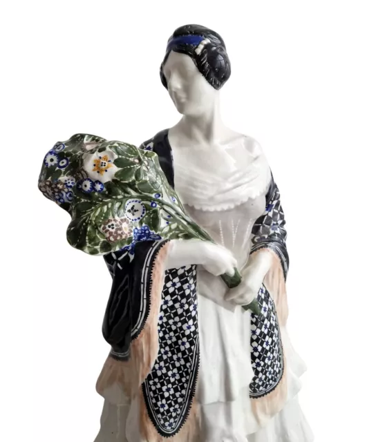 Große Jugendstil Keramik Figur, Bechyne um 1900 (# 17067) 3