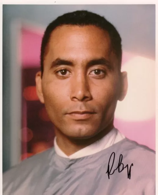 Richard Biggs Signed 8x10 Photo Babylon 5