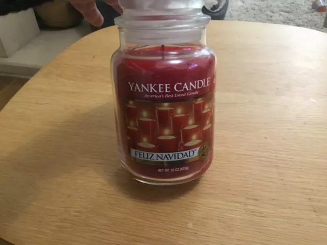 yankee candle large jar Feliz Navidad