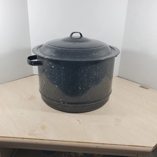 VINTAGE LARGE ROUND Canning Pot w/Lid Black White Speckled Cooking