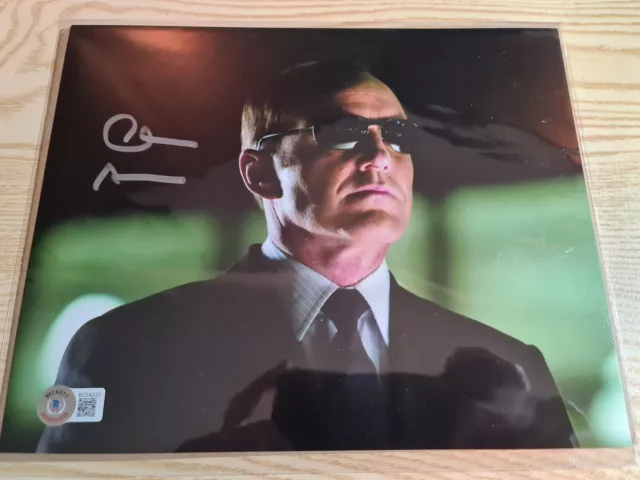 Clark Gregg Signed Avengers Agents of Shield 8x10 Beckett Authenticated Auto