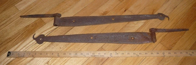 ANTIQUE HAND WROUGHT IRON BARN DOOR STRAP HINGES & PINTELS. PAIR.  19th Century 2