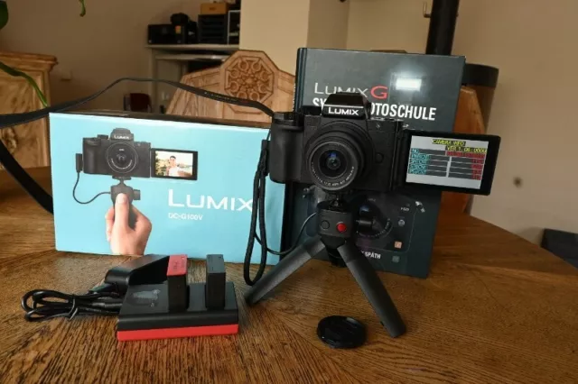 Panasonic LUMIX DC-G100V 20,3MP Spiegellose Systemkamera - Schwarz (Lumix G...