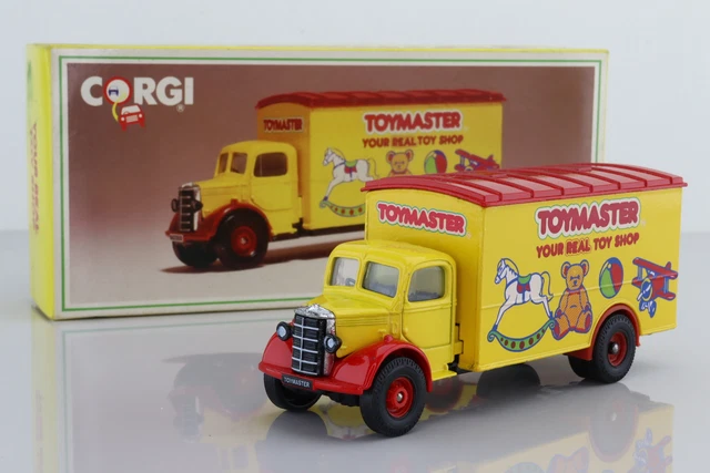 Corgi D822/12; Bedford O Series Van; Toymaster Toy Shop; Excellent Boxed
